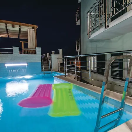 Stunning In With Wifi Holiday home